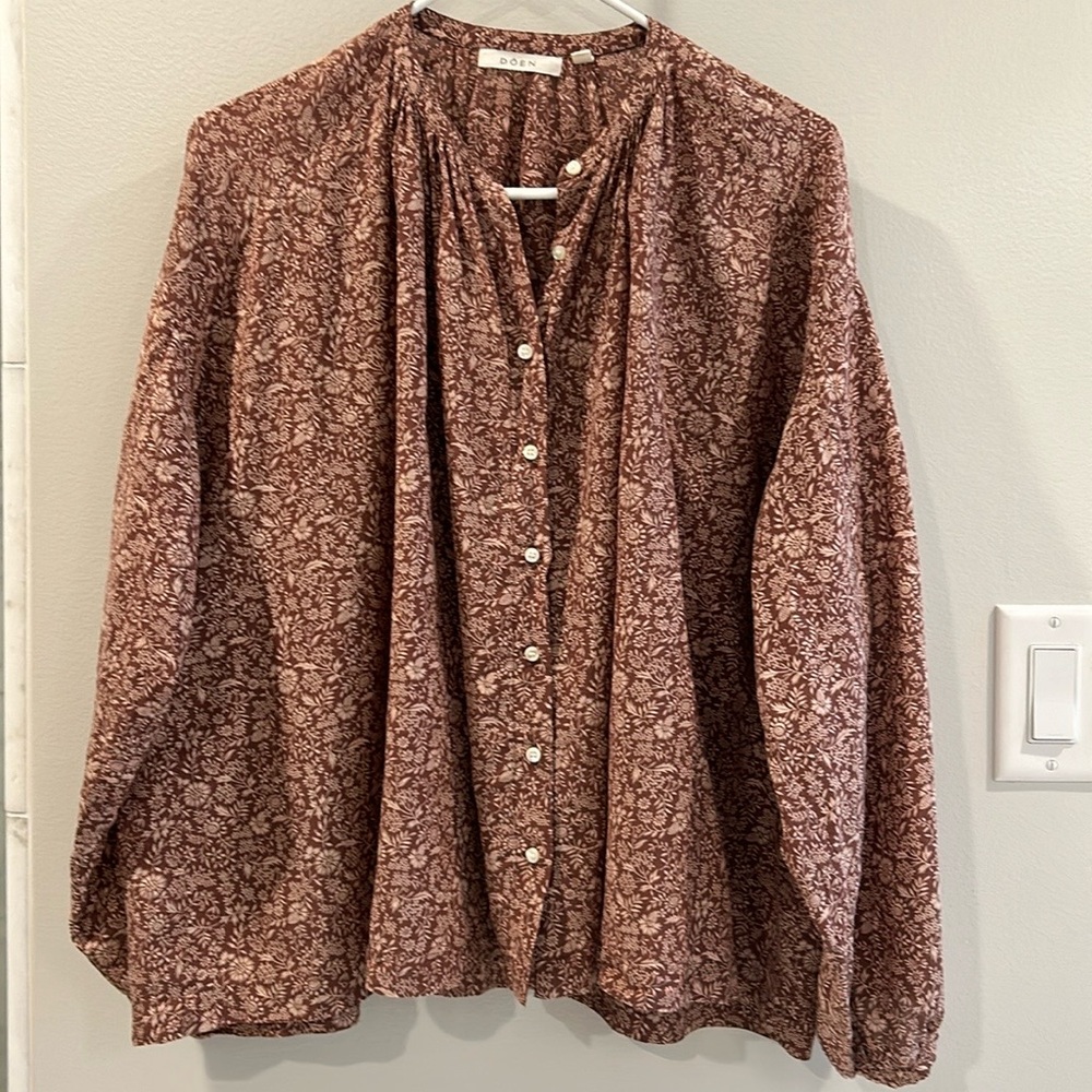 Doen Jane Blouse in Terra Garden Bloom, size M.